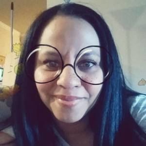 Meet your Posher, Daniela